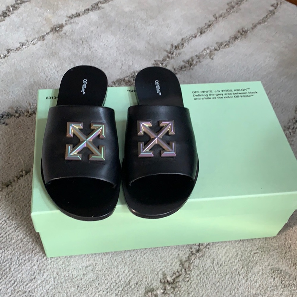 Off white leather arrow slides